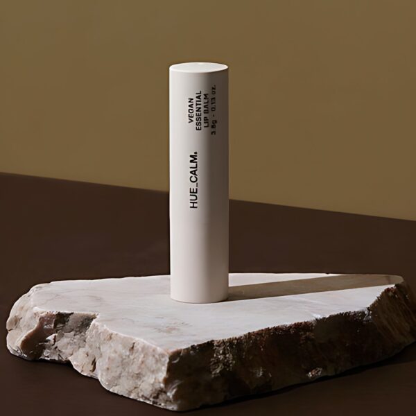 HUE_CALM Vegan Essential Lip Balm 3.8g