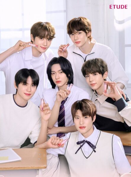 Etude Over Glow Tint 3g - EmpressKorea