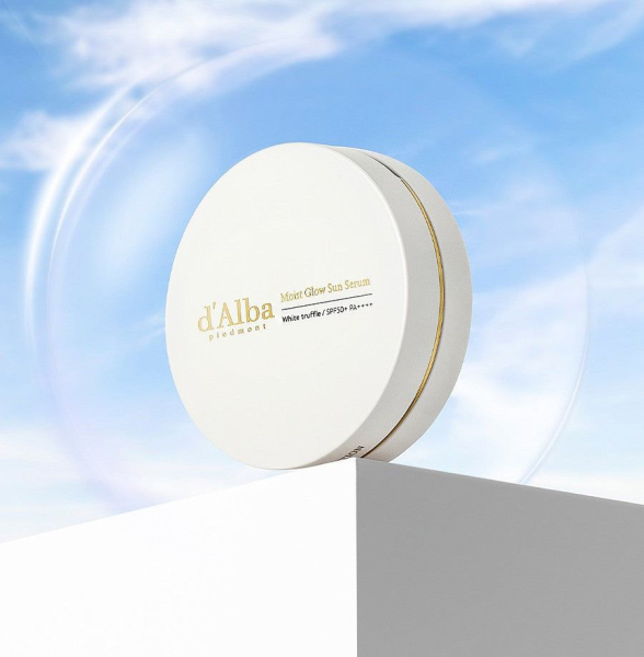 d'Alba Moist Glow Sun Serum Pact Type 13ml SPF50+ PA++++ - EmpressKorea
