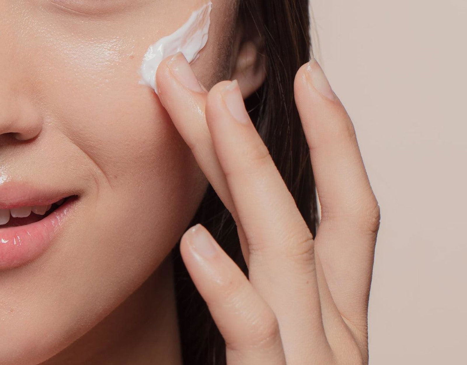 d'Alba Waterfull Mild Sun Cream SPF 50+ PA++++ 50ml - EmpressKorea