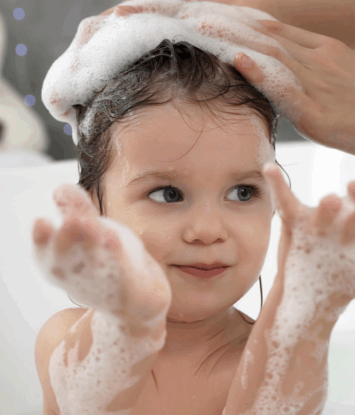 "meta_description": "Eco shampoo for kids: gentle, tear-free 3-in-1 cleanser for baby's sensitive skin.",