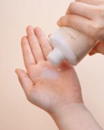 Isntree Yam Root Vegan Milk Toner 200ml - Image 21