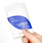 Isntree Hyaluronic Acid Airy Sun Stick SPF50+ PA++++ 22g - Image 2