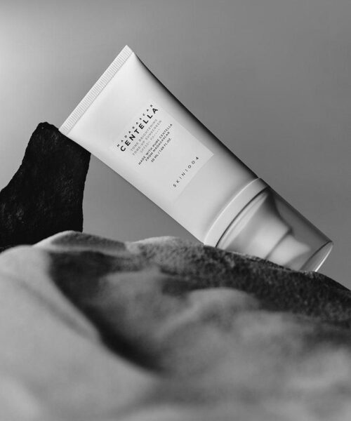 SKIN1004 Madagascar Centella Tone Brightening Tone-Up Sunscreen SPF 50+ PA++++ 50ml - Sun & Protection - SKU: 9772341256437-61c80fd4